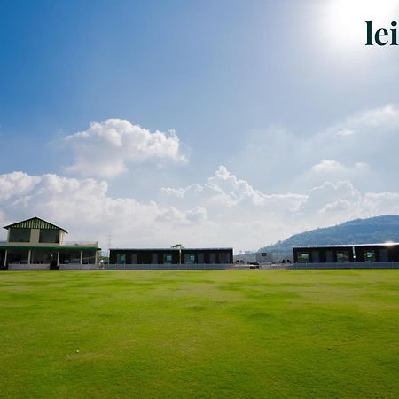 Stay Leisurely - Pavilion By The Hills, Lonavala - Stadium View Rooms Exteriör bild